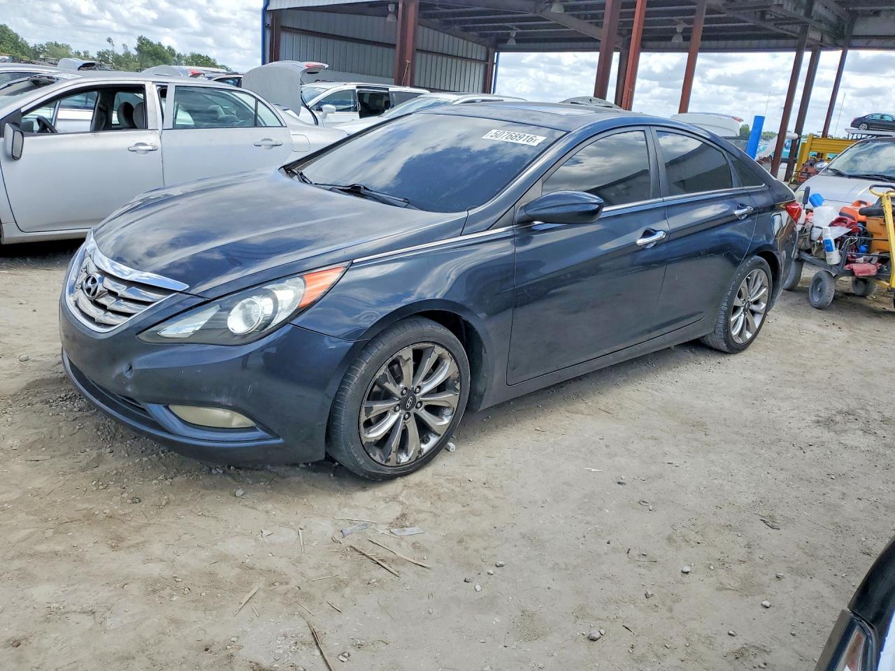 2011 HYUNDAI SONATA