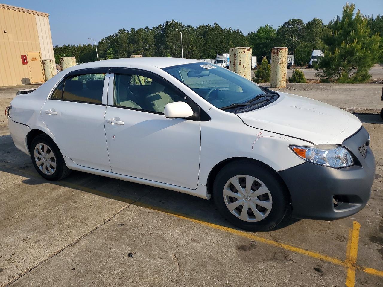 2010 TOYOTA COROLLA LE photo 7