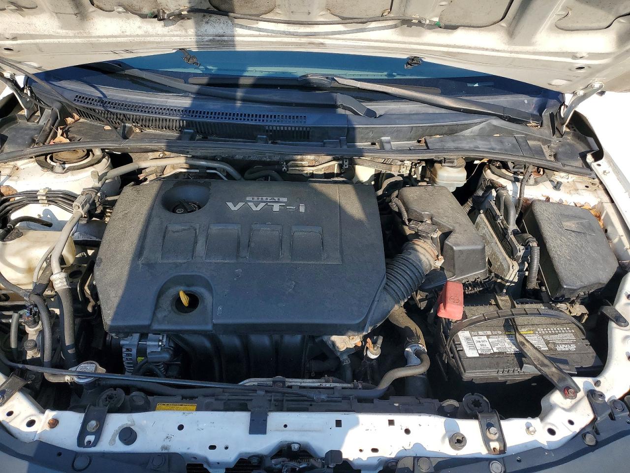 2010 TOYOTA COROLLA LE photo 21