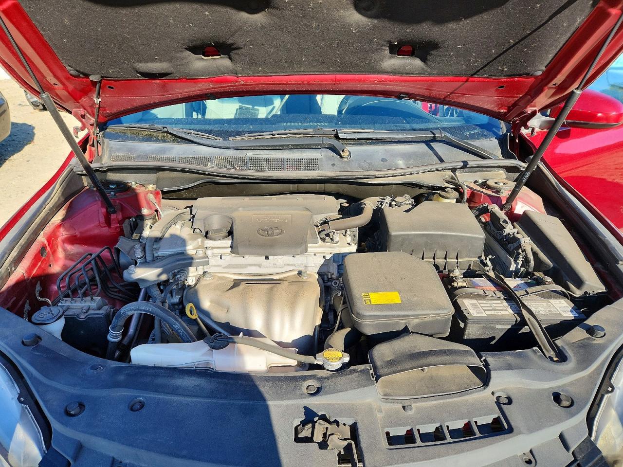2015 TOYOTA CAMRY SE photo 21