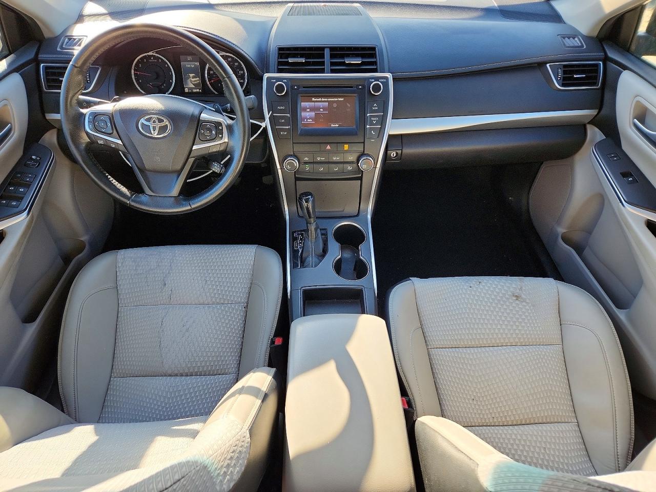 2015 TOYOTA CAMRY SE photo 15