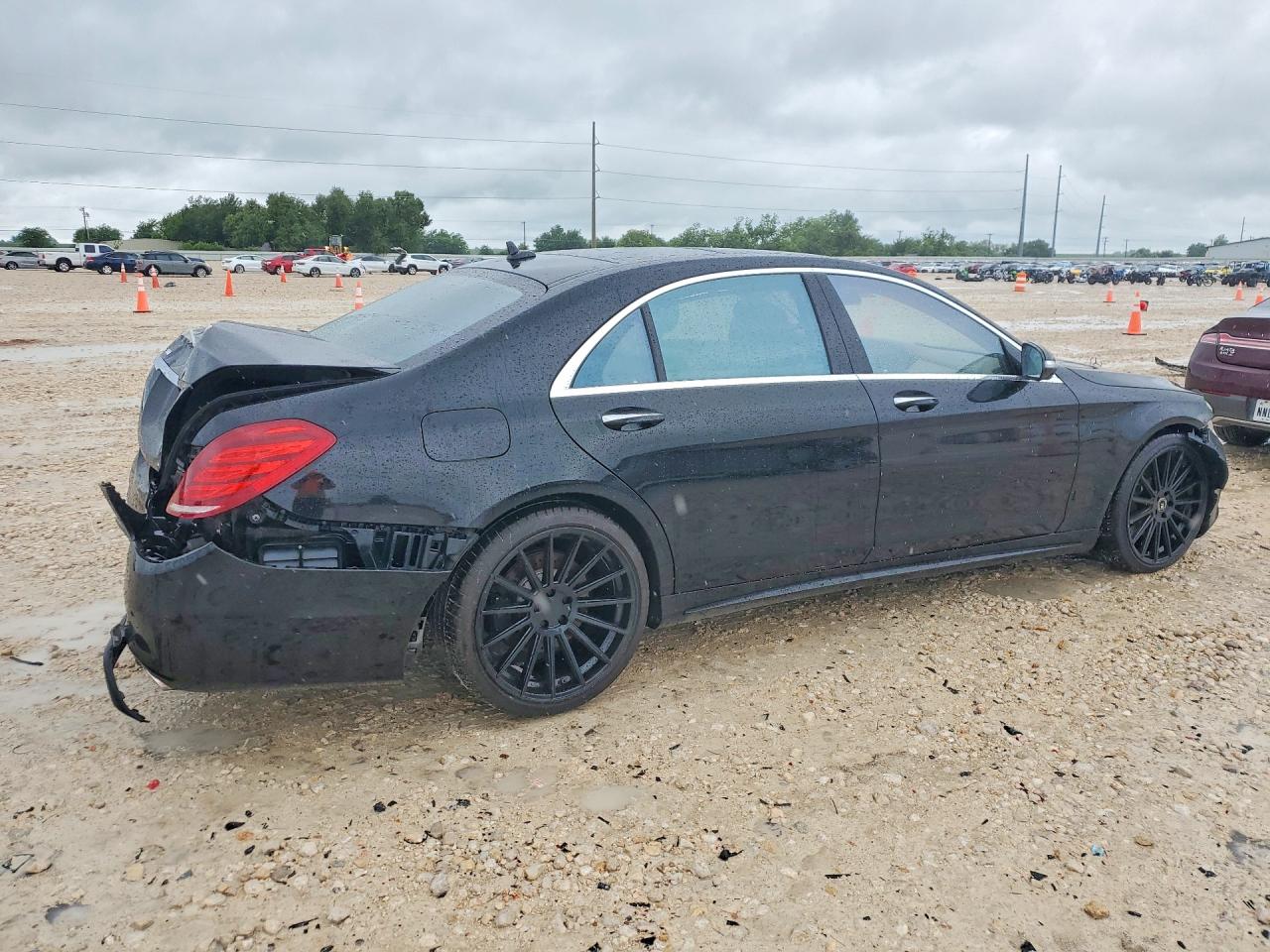 2015 MERCEDES-BENZ S 550 photo 3