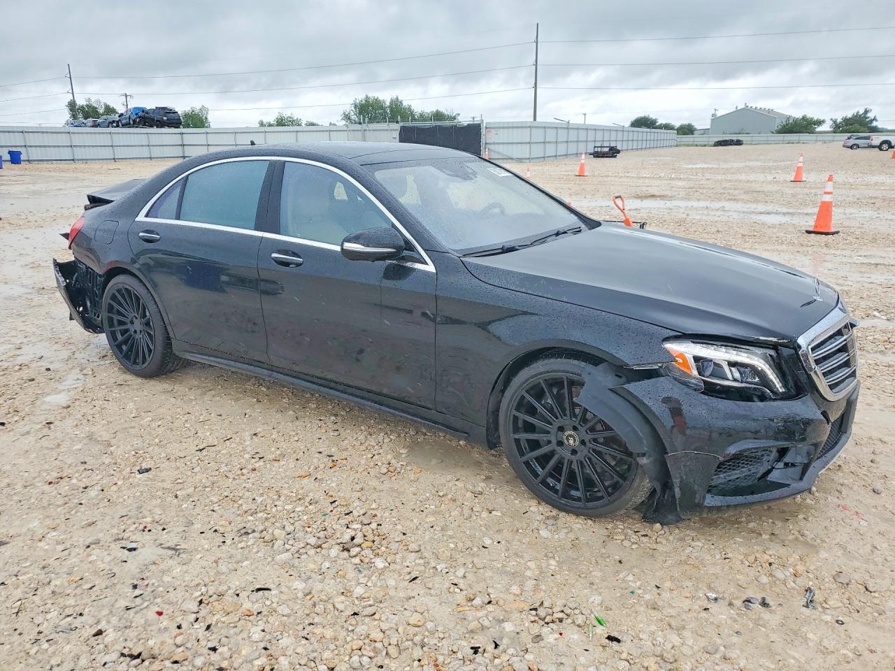 2015 MERCEDES-BENZ S 550 photo 4