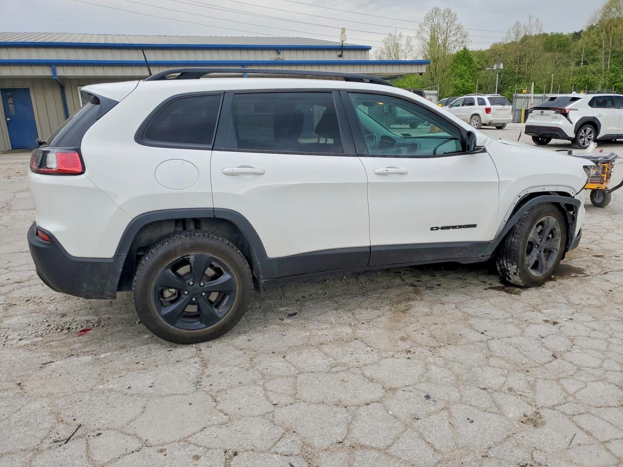 2019 JEEP CHEROKEE LATITUDE PLUS photo 3