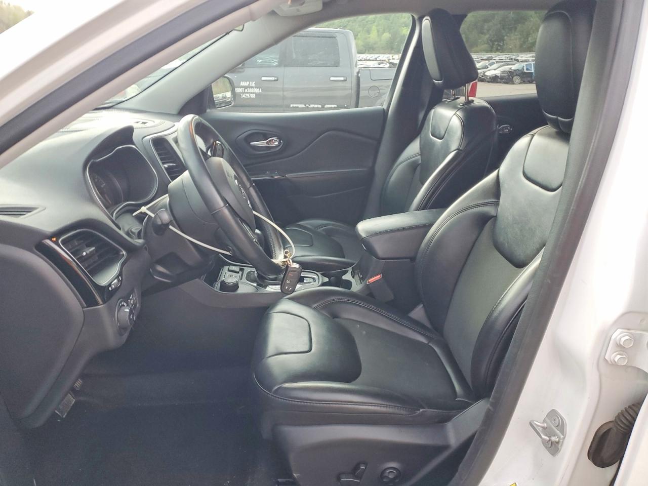 2019 JEEP CHEROKEE LATITUDE PLUS photo 7