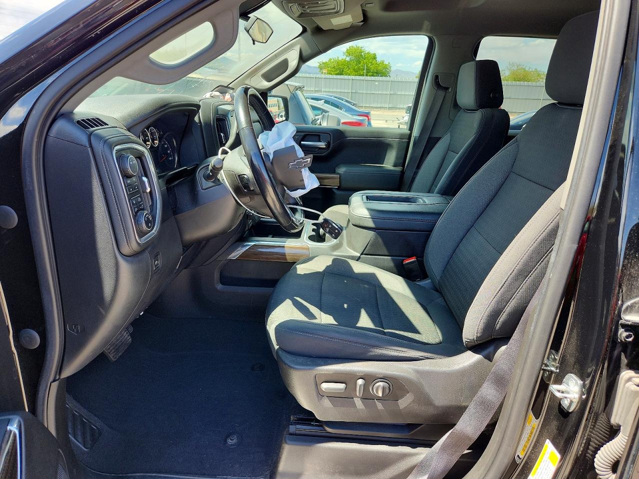 2021 CHEVROLET SILVERADO K1500 RST photo 19