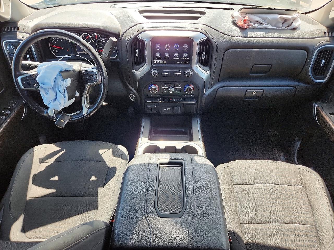 2021 CHEVROLET SILVERADO K1500 RST photo 22