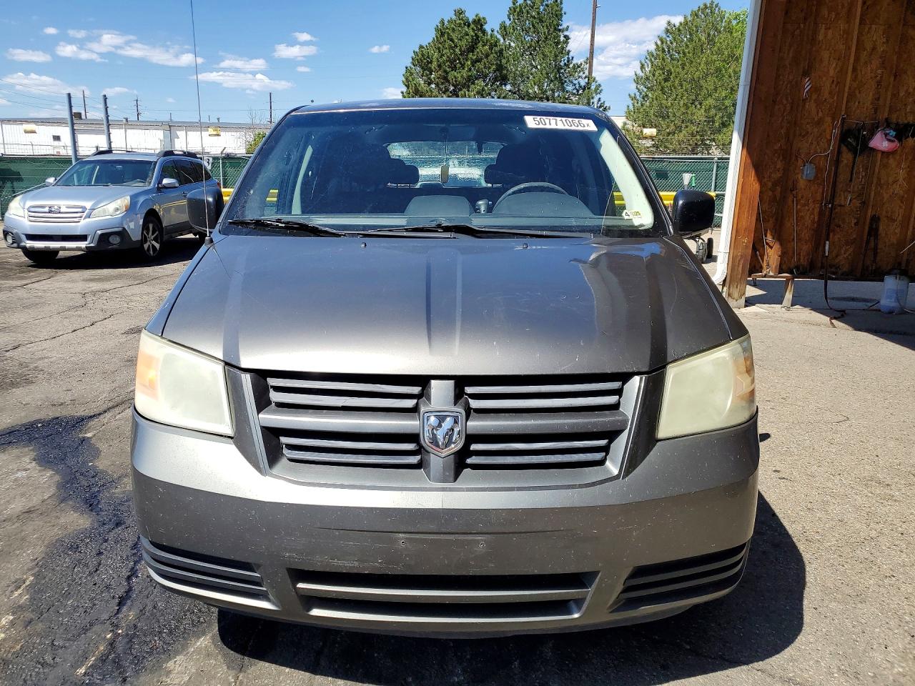 2010 DODGE GRAND CARAVAN SE photo 5