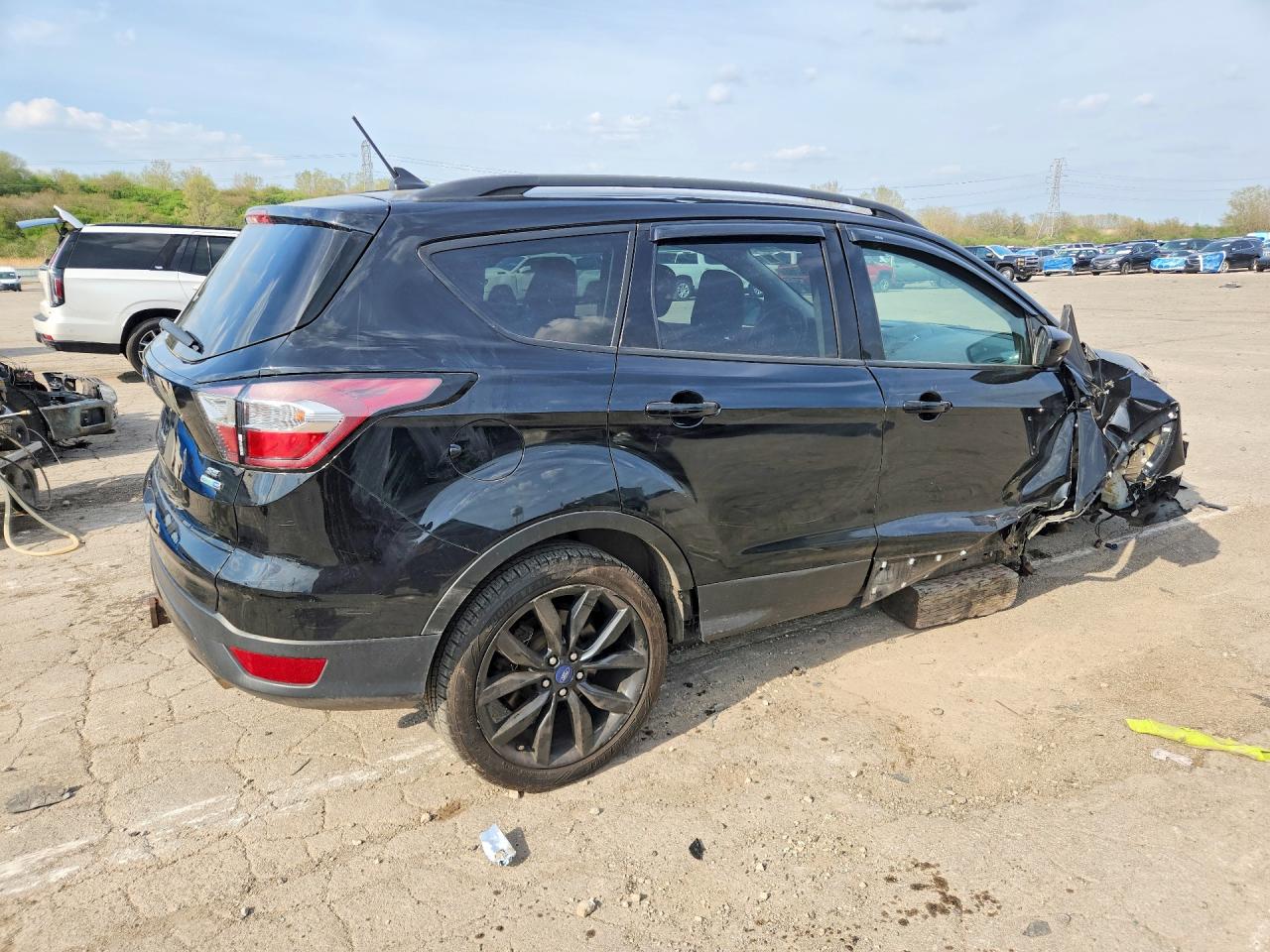 2018 FORD ESCAPE SE photo 5