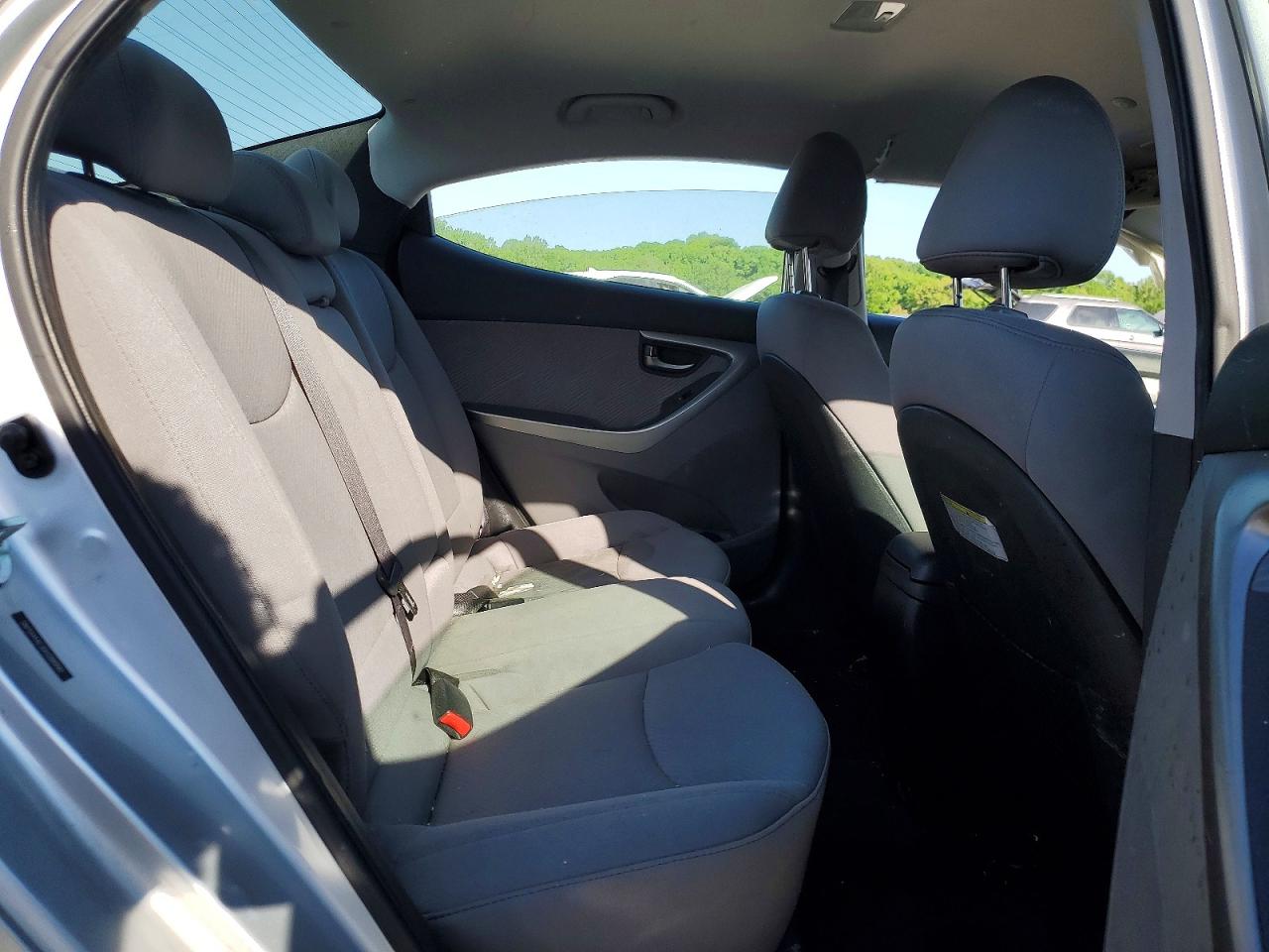 2013 HYUNDAI ELANTRA GLS photo 28