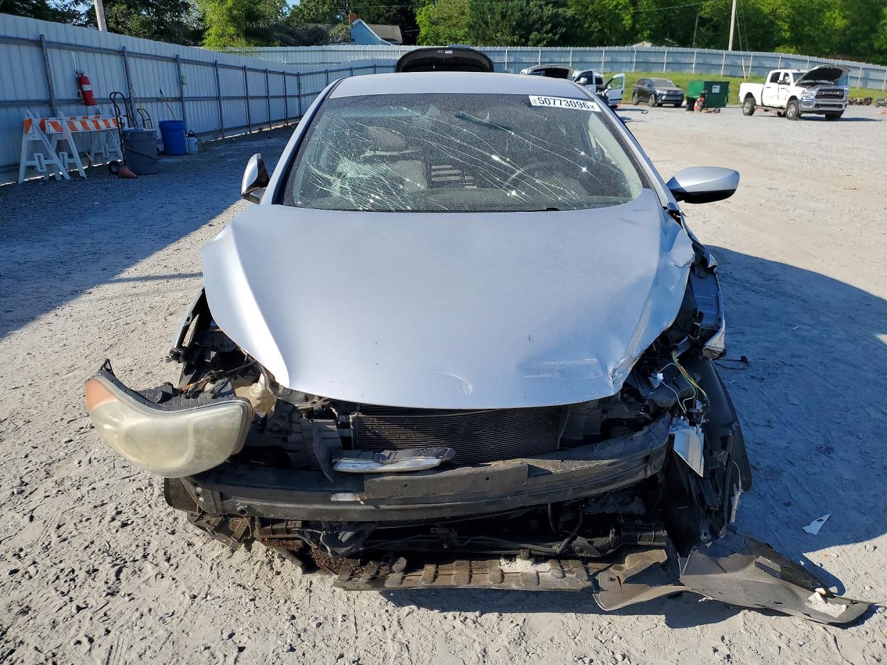 2013 HYUNDAI ELANTRA GLS photo 13