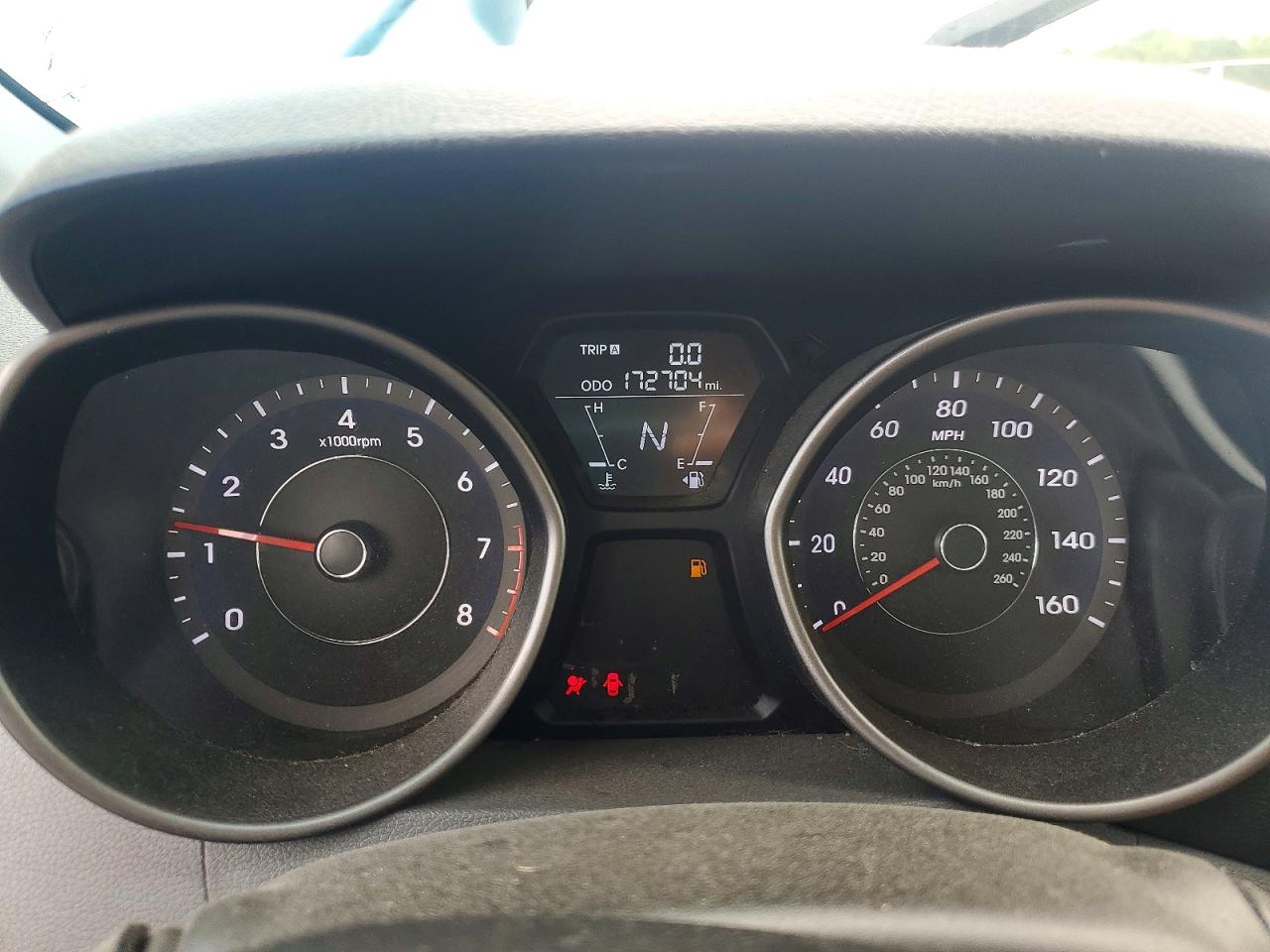 2013 HYUNDAI ELANTRA GLS photo 25