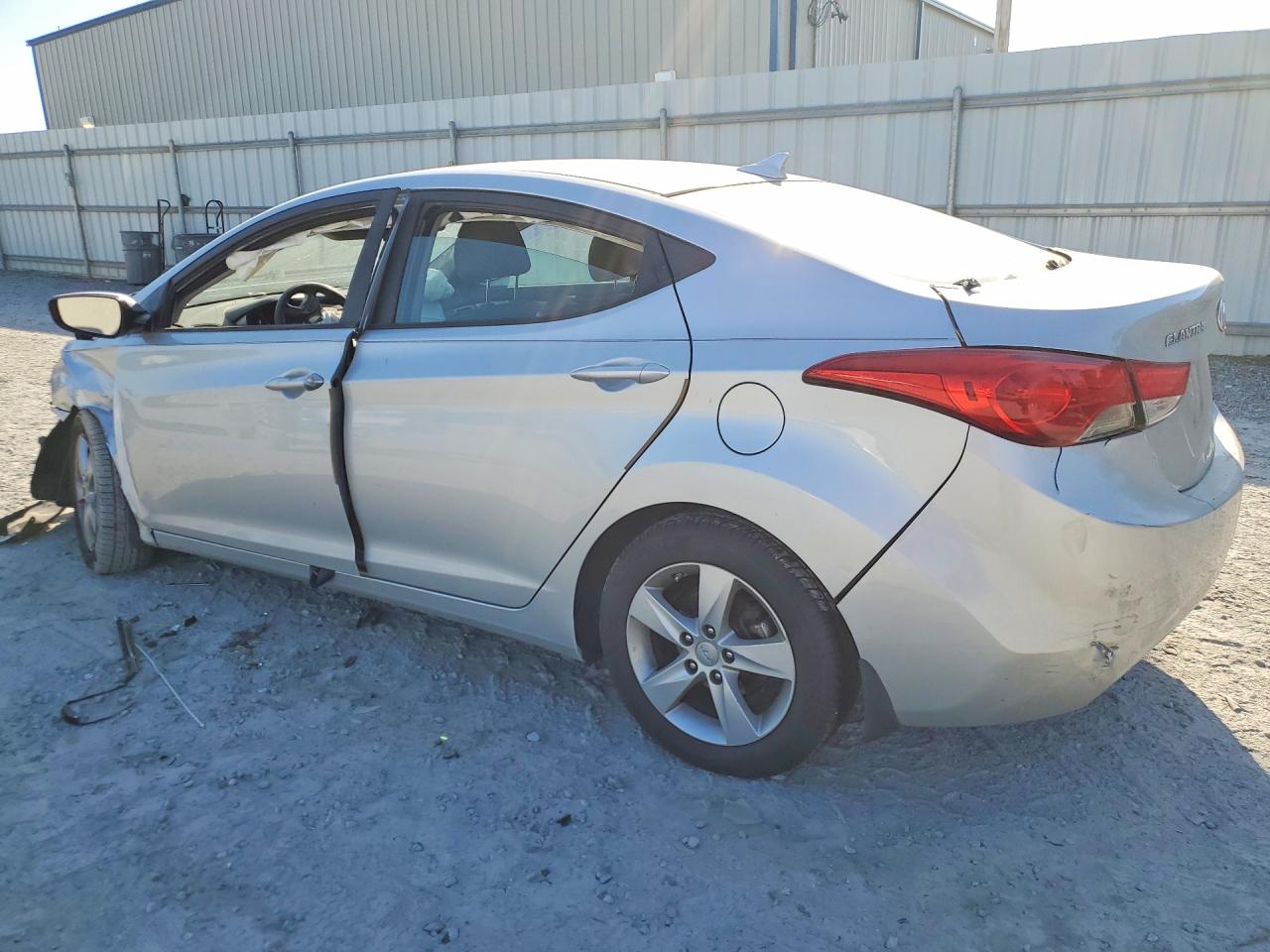 2013 HYUNDAI ELANTRA GLS photo 4