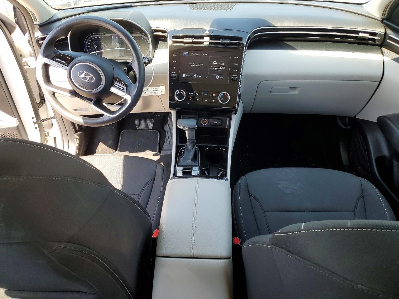 2023 HYUNDAI TUCSON SE photo 22