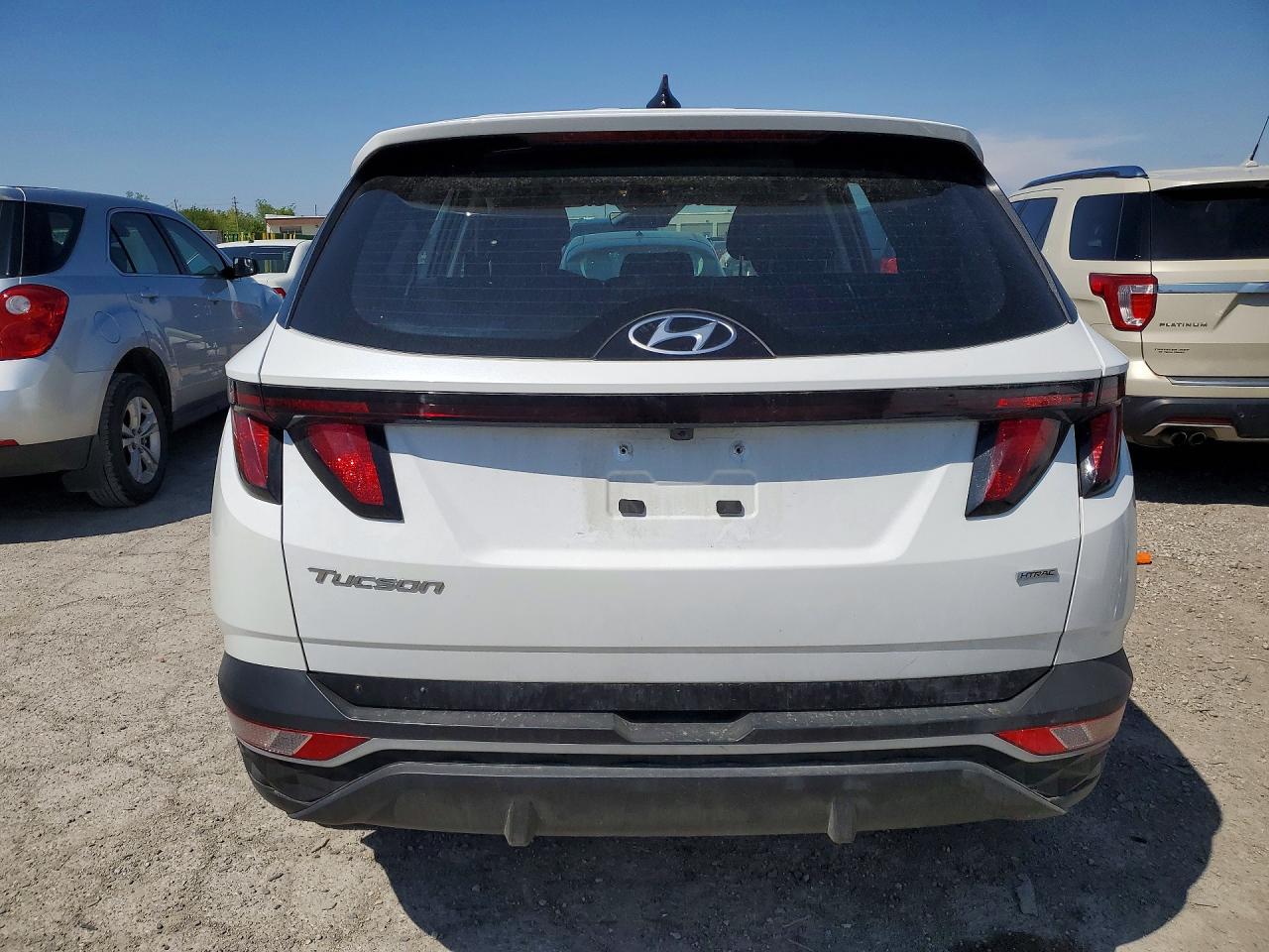 2023 HYUNDAI TUCSON SE photo 16