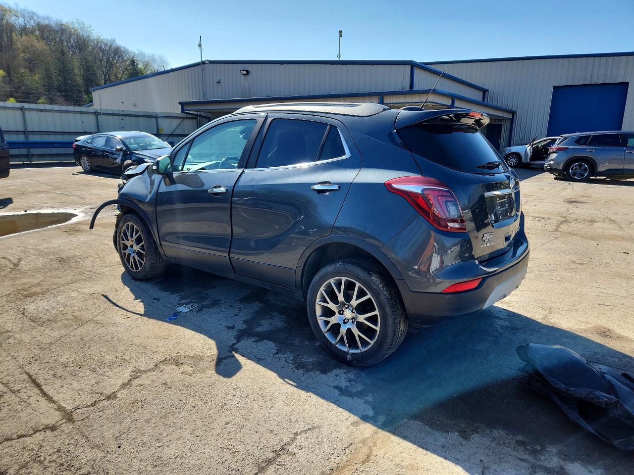 2017 BUICK ENCORE SPORT TOURING photo 2