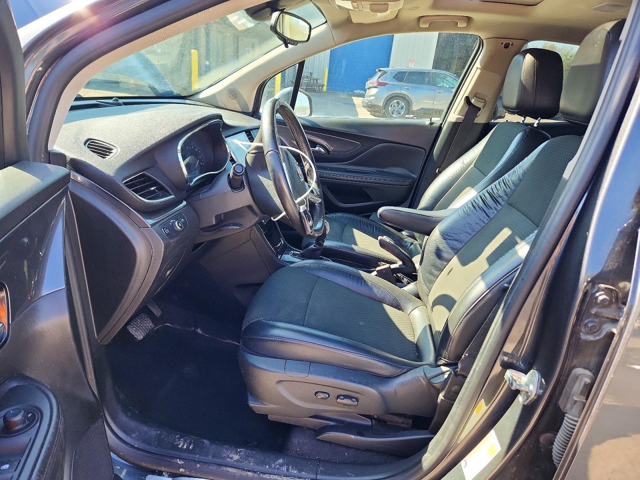 2017 BUICK ENCORE SPORT TOURING photo 7