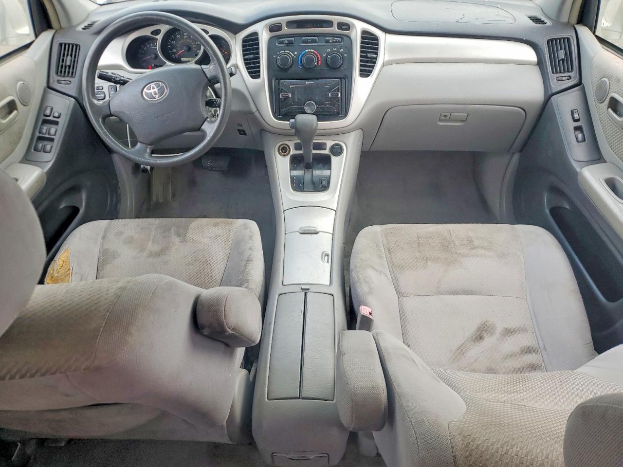 2007 TOYOTA HIGHLANDER BASE photo 15