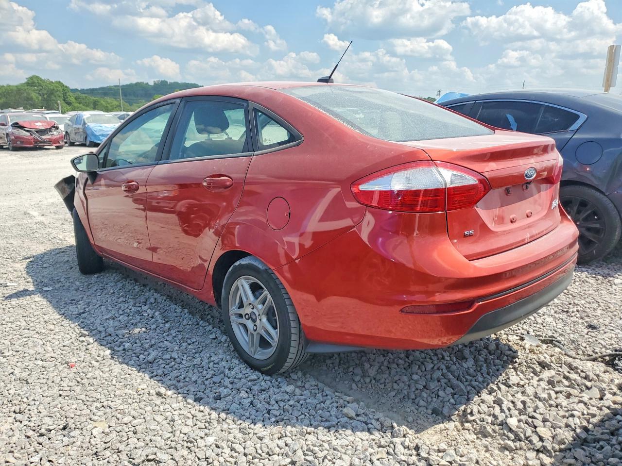 2019 FORD FIESTA SE photo 4
