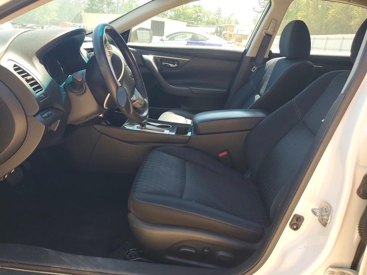 2018 NISSAN ALTIMA 2.5 SV photo 13