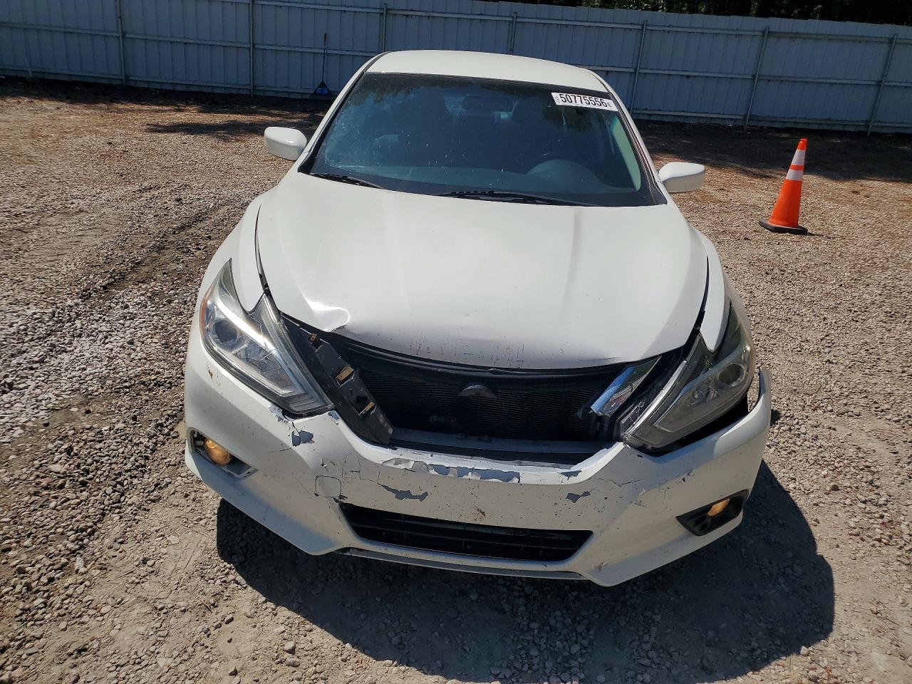 2018 NISSAN ALTIMA 2.5 SV photo 9