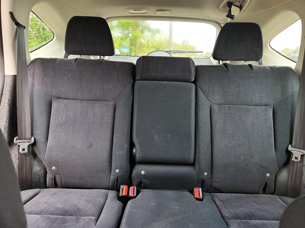 2012 HONDA CR-V LX photo 19