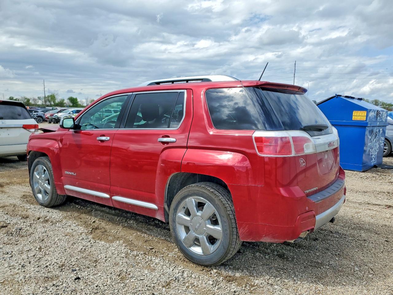 2015 GMC TERRAIN DENALI photo 3