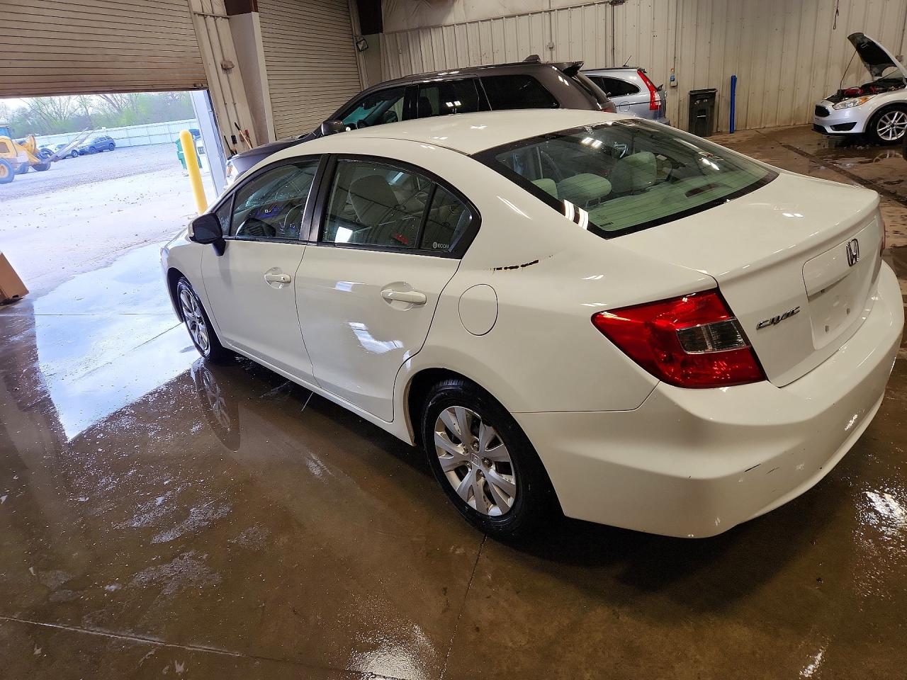 2012 HONDA CIVIC LX photo 3