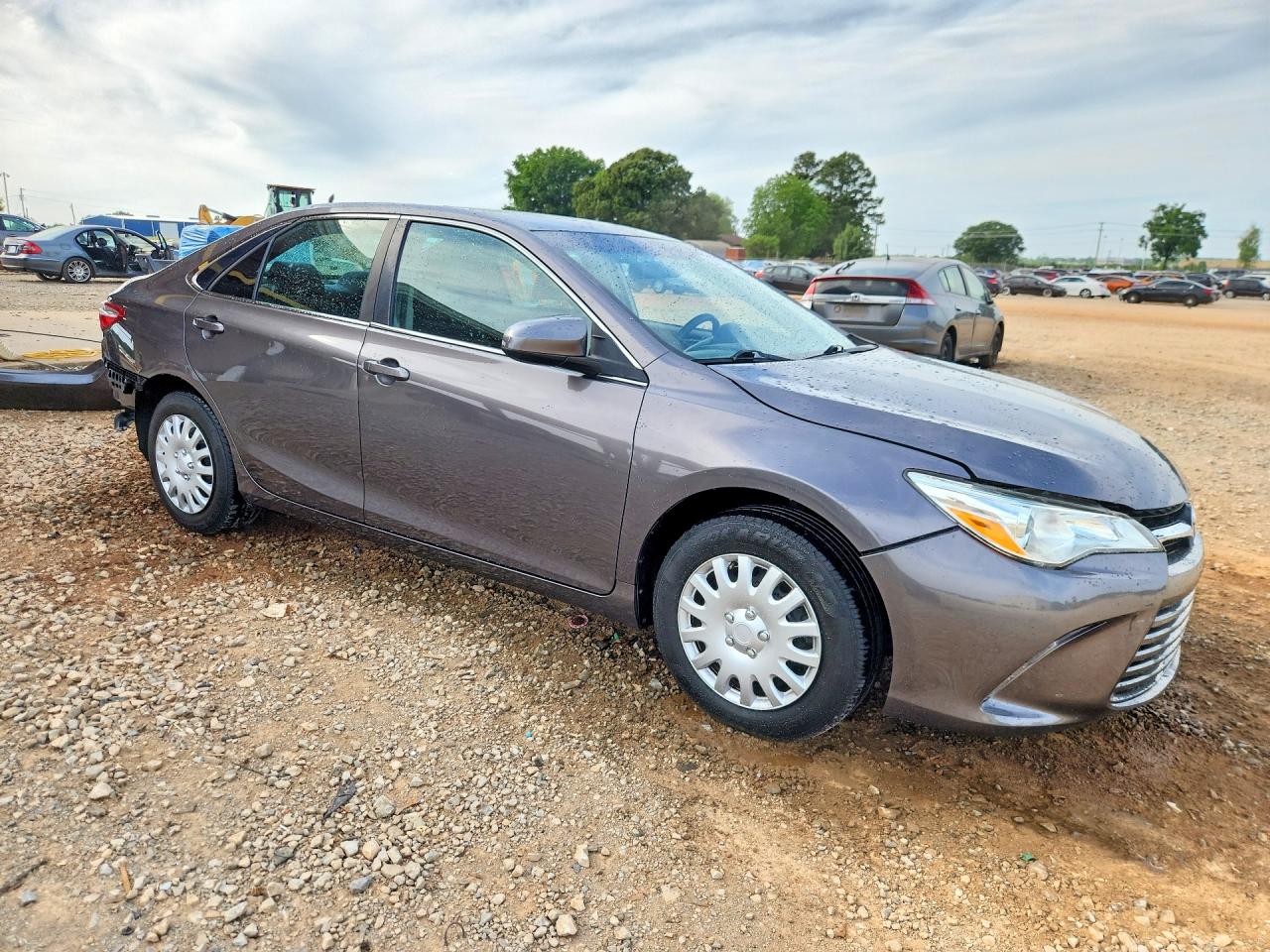 2016 TOYOTA CAMRY LE photo 7