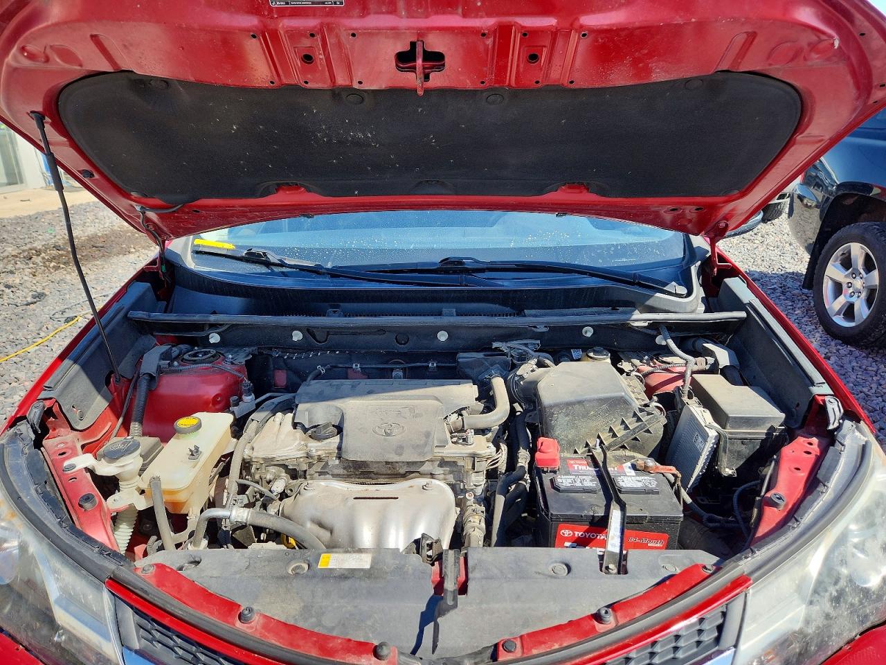 2015 TOYOTA RAV4 XLE photo 23