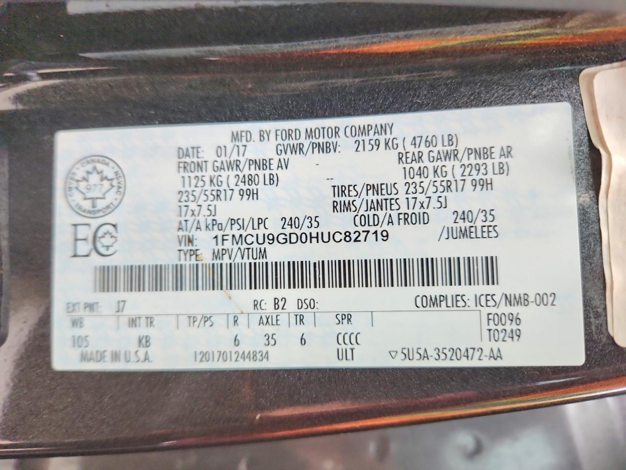 2017 FORD ESCAPE SE photo 25