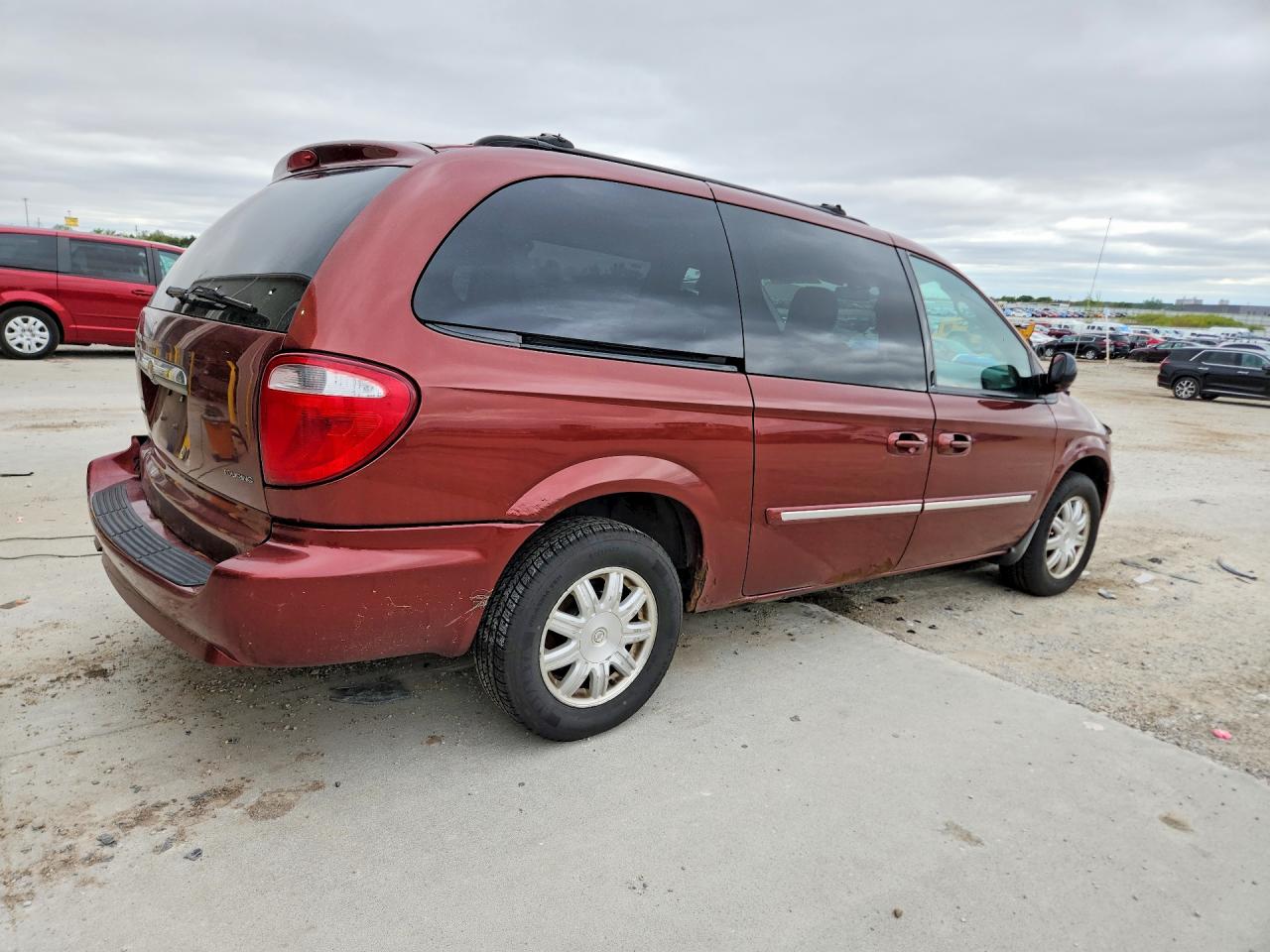 2007 CHRYSLER TOWN & COUNTRY TOURING photo 7