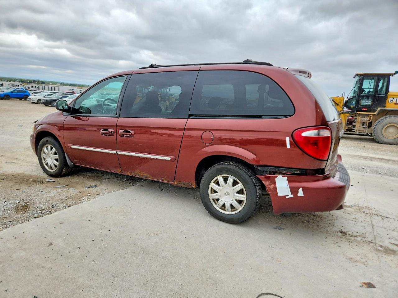 2007 CHRYSLER TOWN & COUNTRY TOURING photo 4