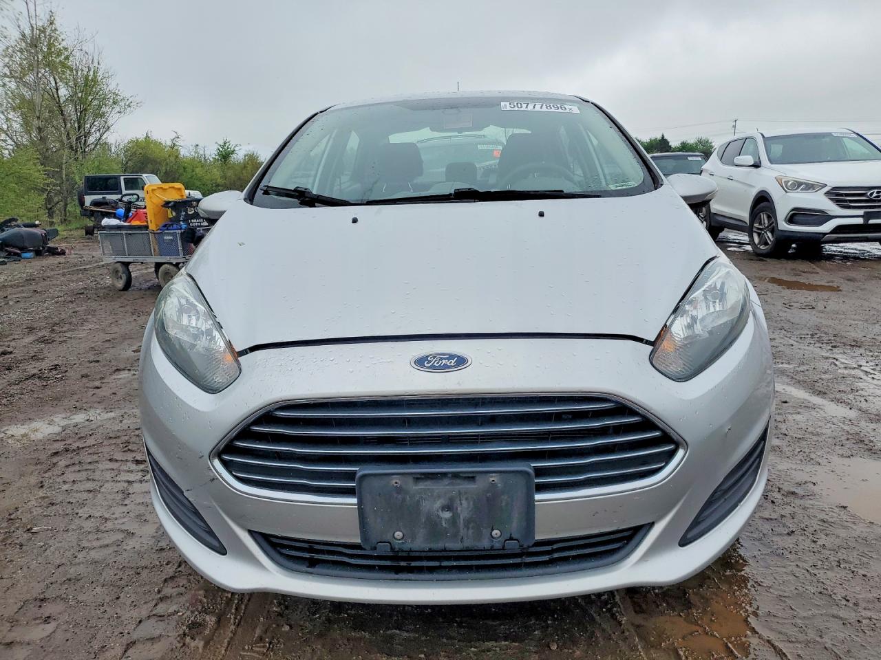 2019 FORD FIESTA SE photo 5