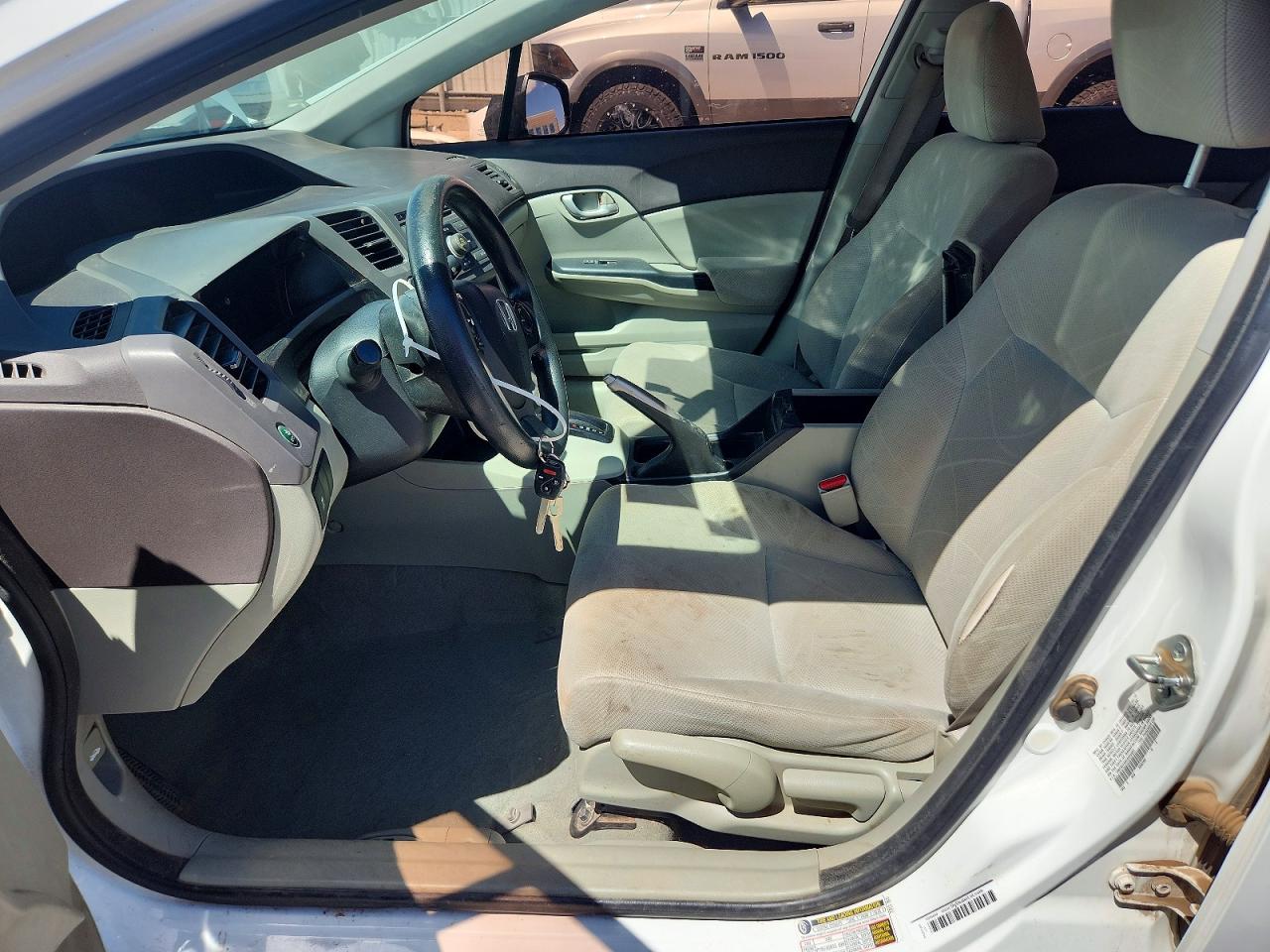 2012 HONDA CIVIC LX photo 13