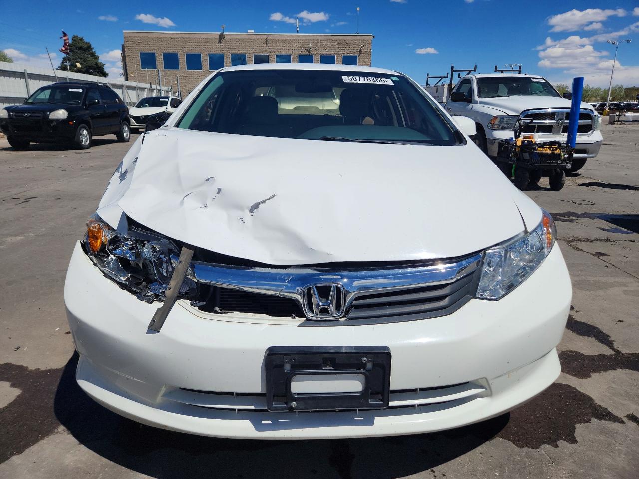 2012 HONDA CIVIC LX photo 9