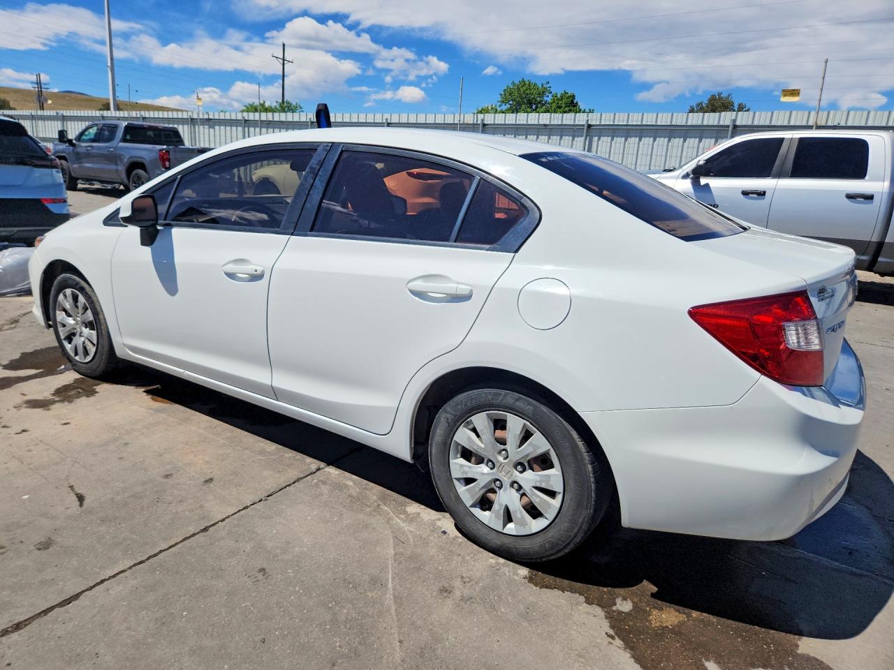 2012 HONDA CIVIC LX photo 3