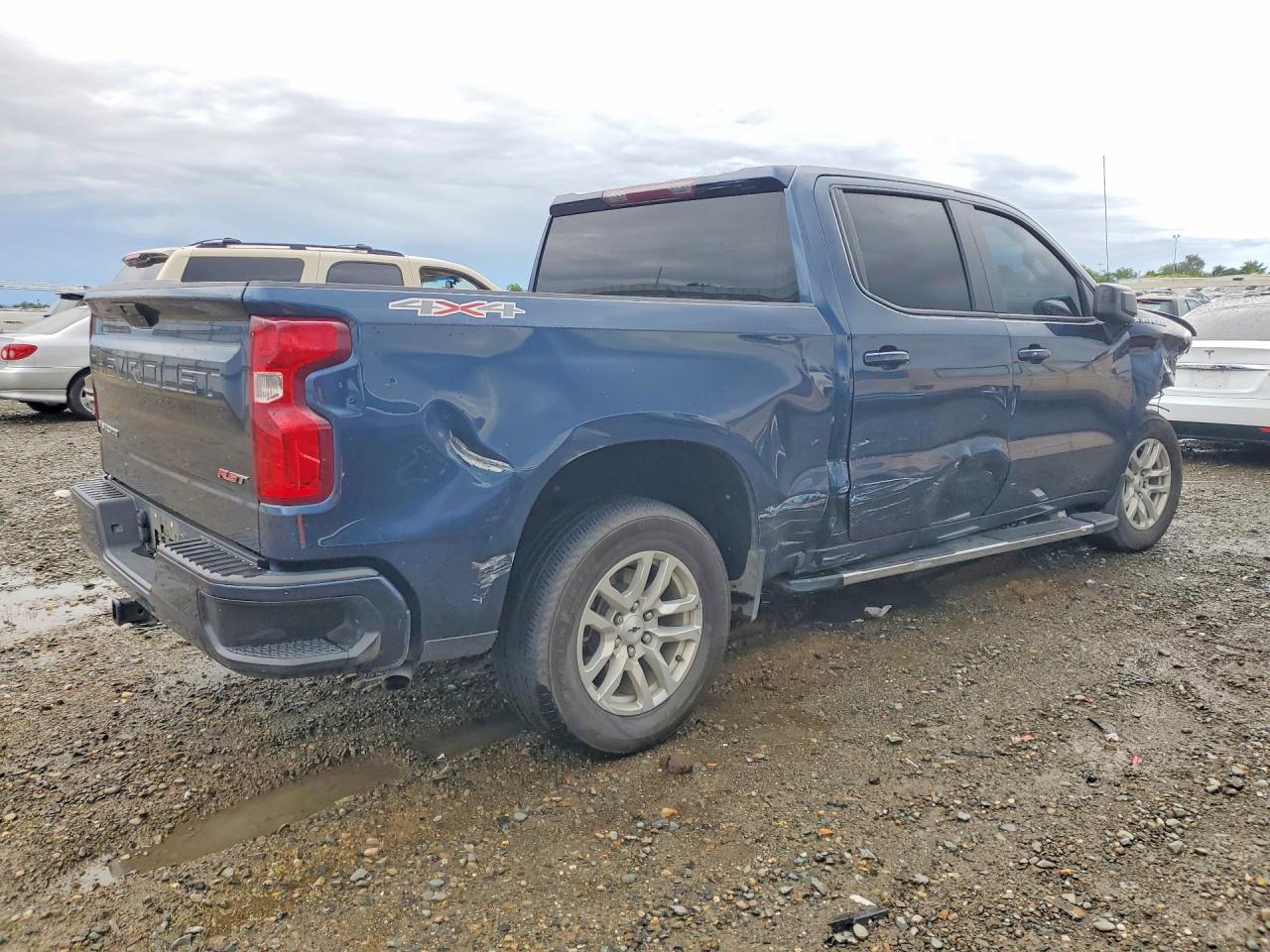2021 CHEVROLET SILVERADO K1500 RST photo 5