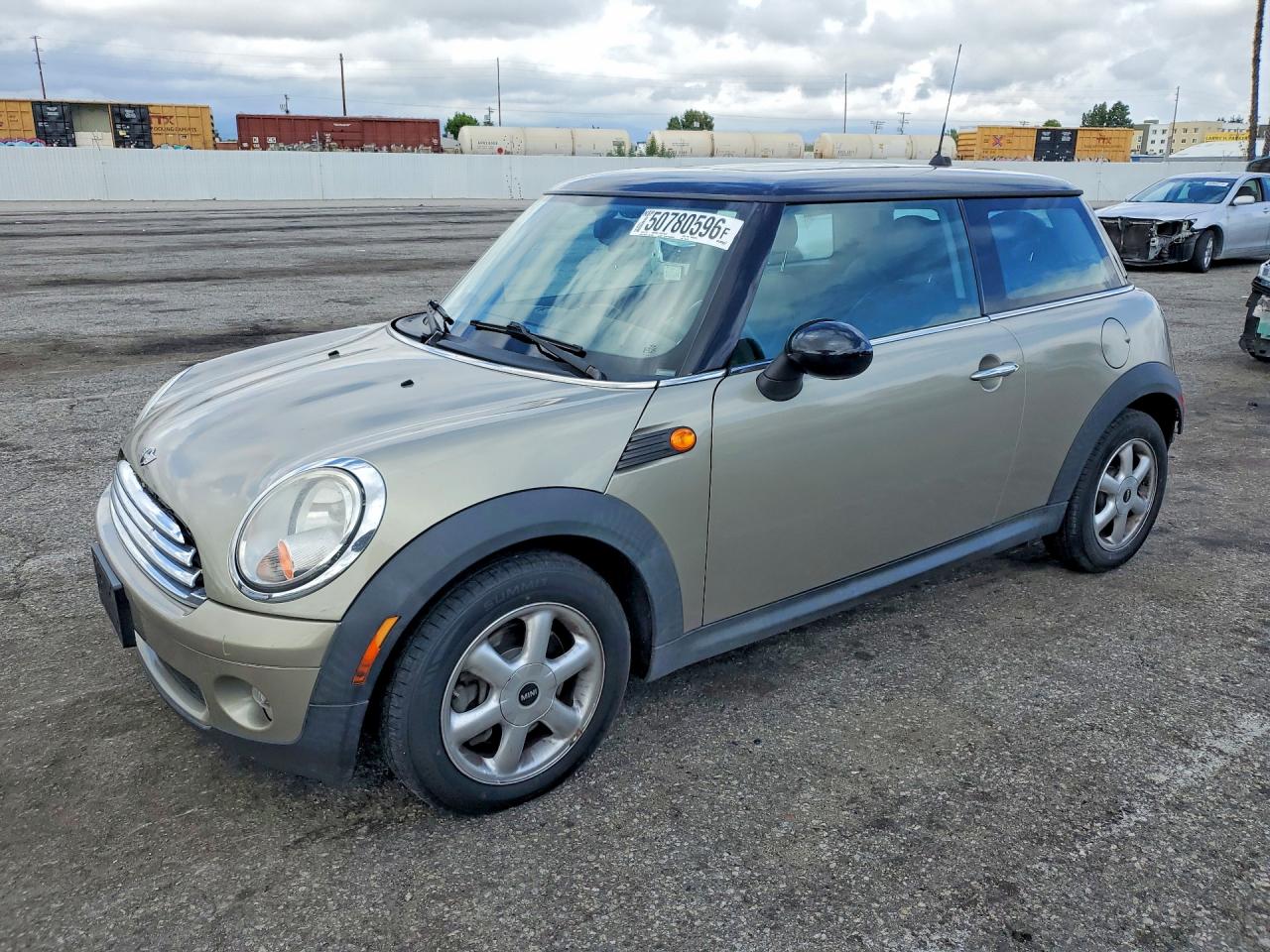 2010 MINI COOPER