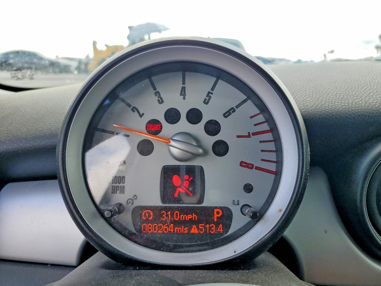 2010 MINI COOPER photo 25