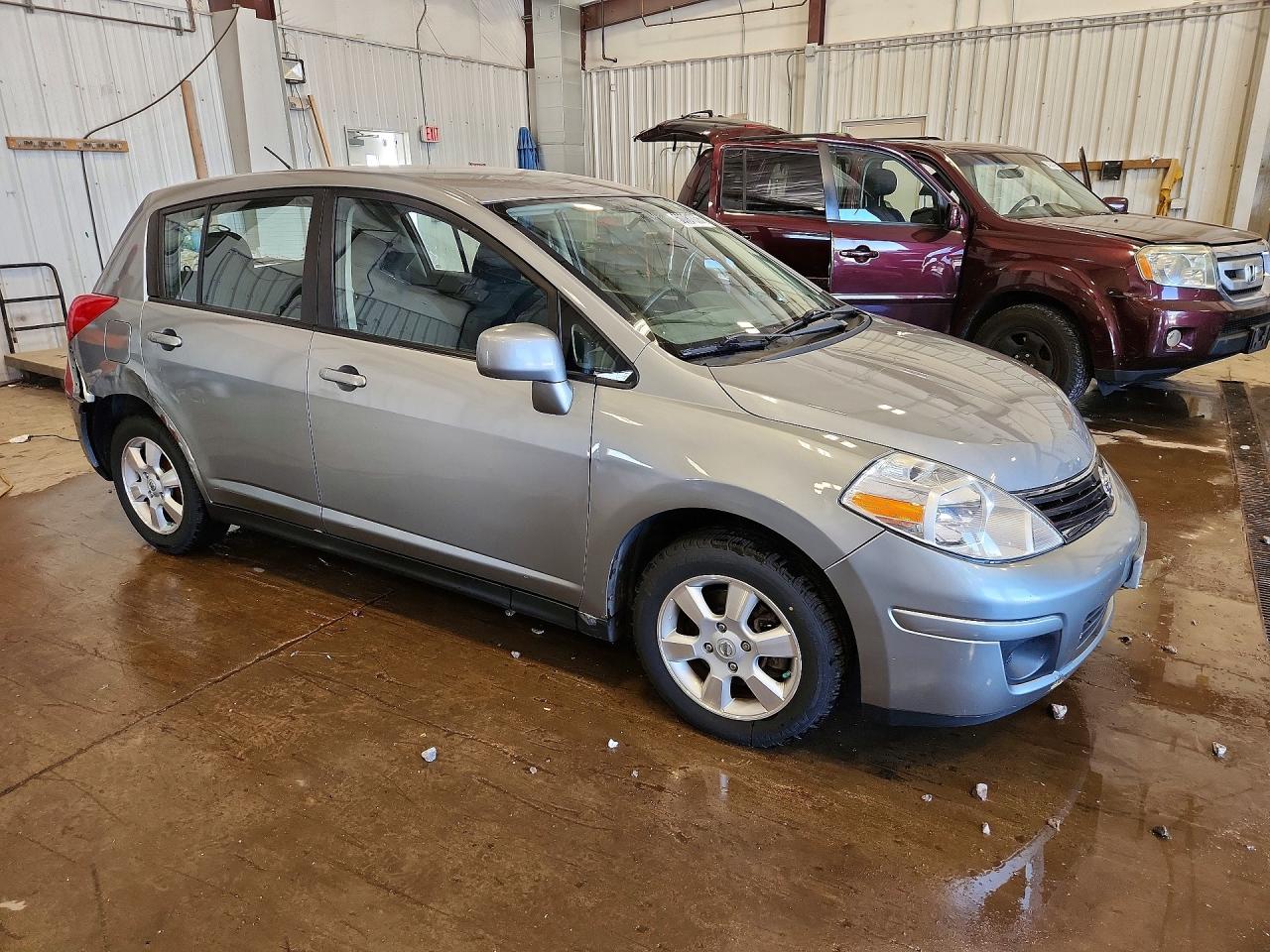 2012 NISSAN VERSA 1.8 S photo 4