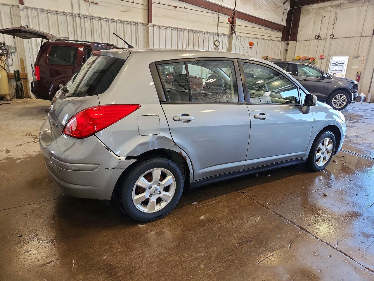2012 NISSAN VERSA 1.8 S photo 3