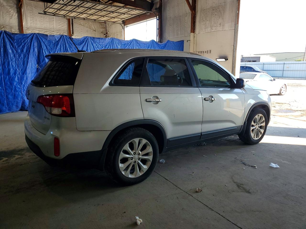 2015 KIA SORENTO EX photo 7