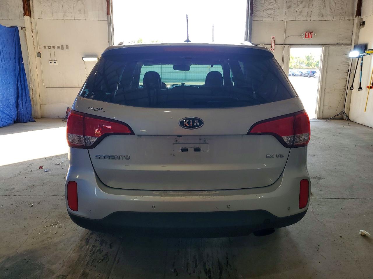 2015 KIA SORENTO EX photo 16