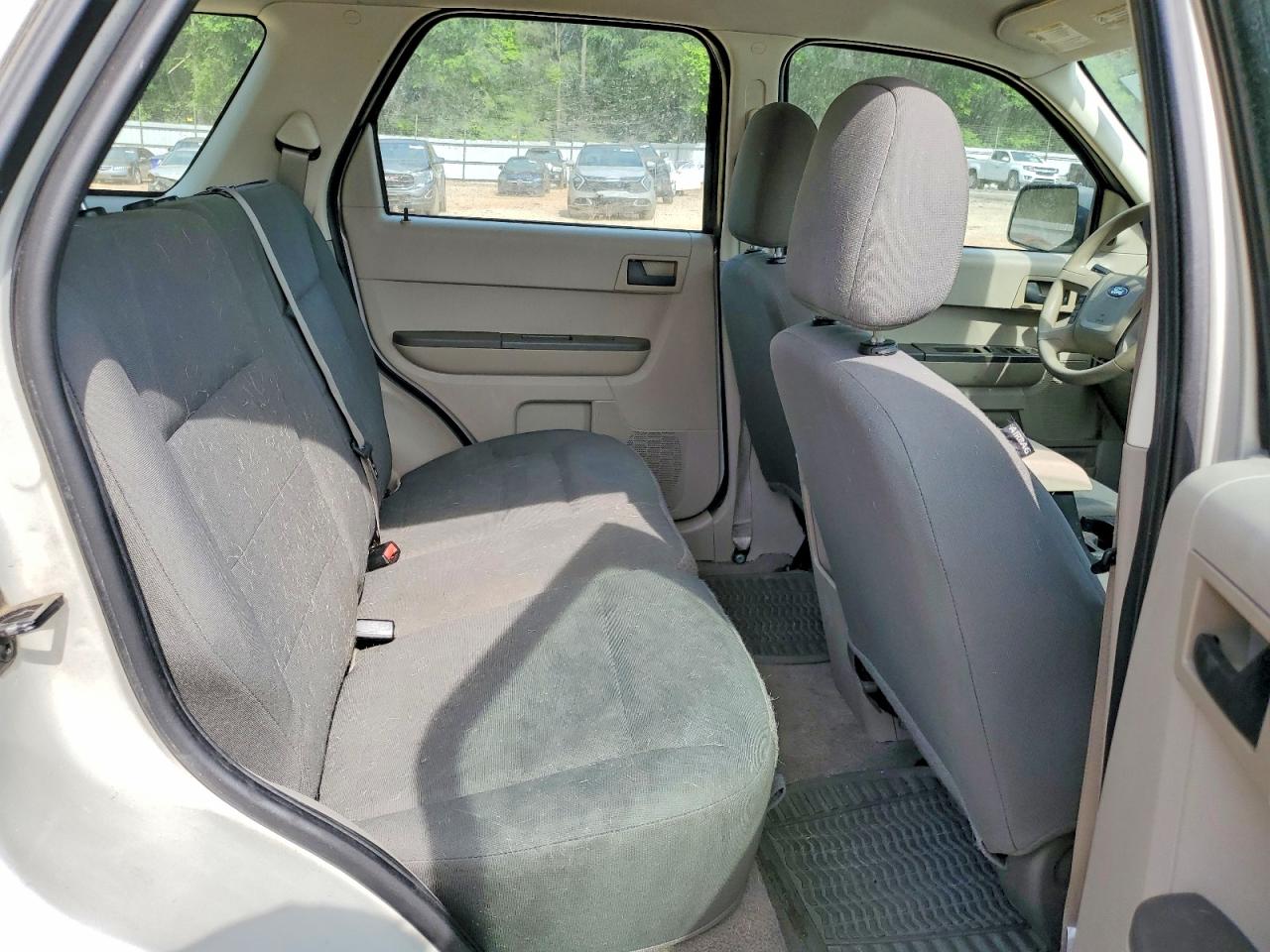2008 FORD ESCAPE XLS photo 31