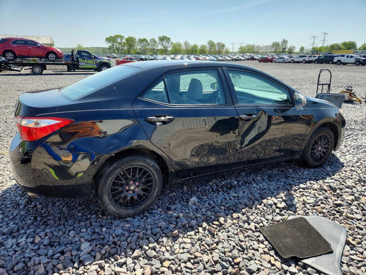 2016 TOYOTA COROLLA LE photo 5