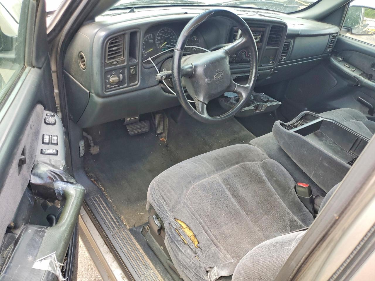 2000 CHEVROLET SILVERADO C1500 photo 15