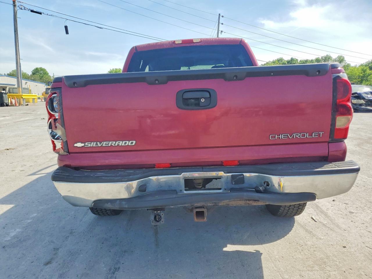 2004 CHEVROLET SILVERADO C1500 photo 11