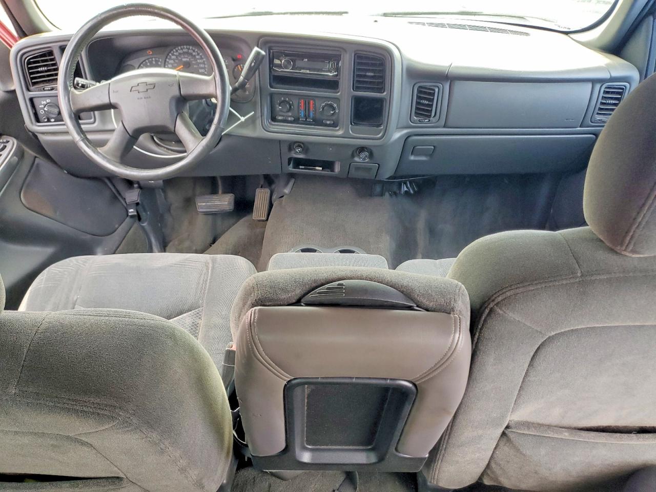 2004 CHEVROLET SILVERADO C1500 photo 15