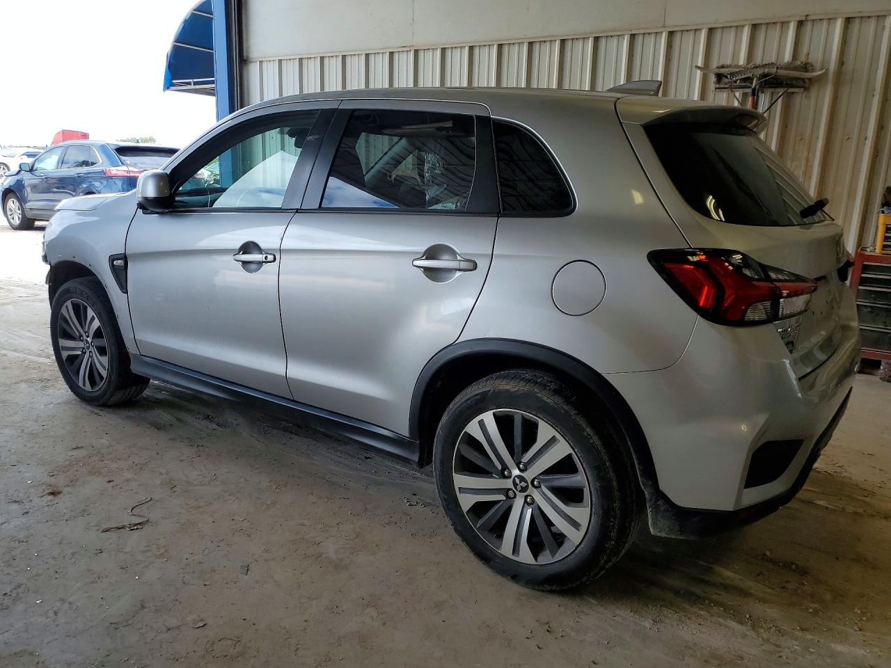2023 MITSUBISHI OUTLANDER SPORT S photo 4